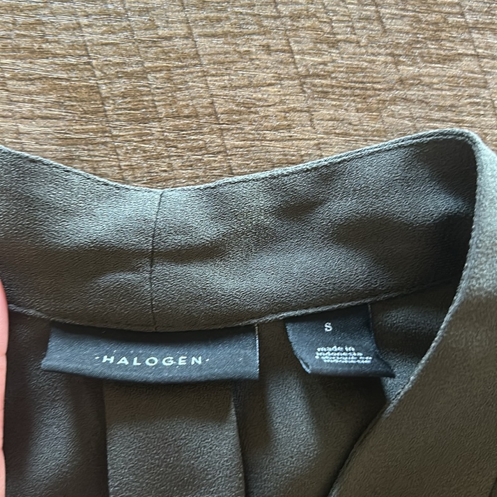 Polyester Shirt - Picture 2 of 3